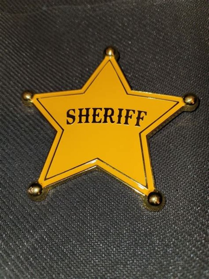 Why is a sheriff's badge a star?